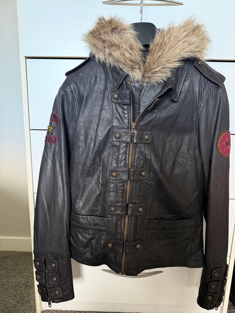 Women’s Harley Davidson leather jacket 
Size small